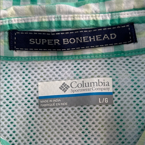 Large Columbia button down shirt - Picture 2 of 7